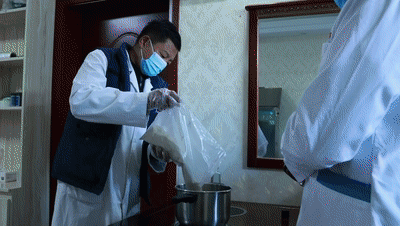 1766567438677453.gif 640 (1).gif