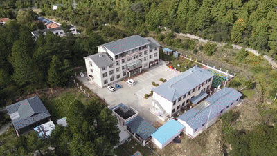 1766567460810796.gif 640 (2).gif